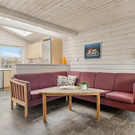 2 Bedroom Front In בית נופש *