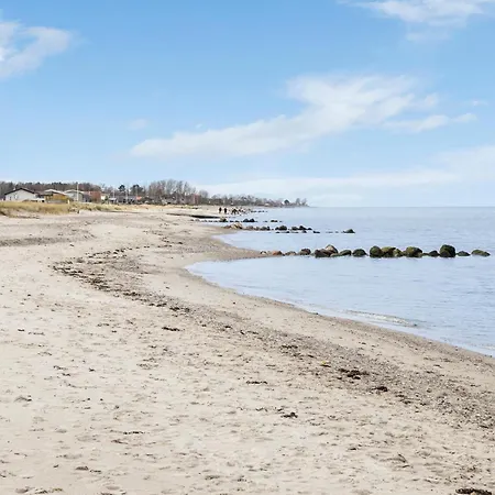 2 Bedroom Front In * אוטרופ