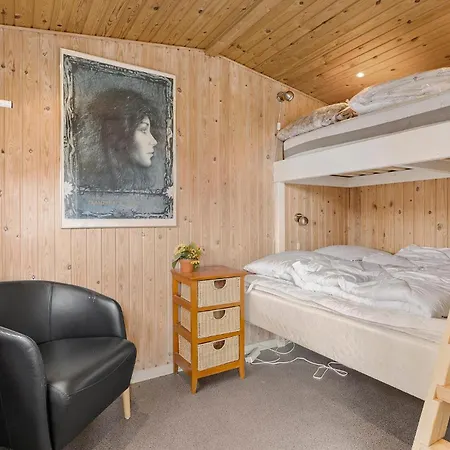 בית נופש 2 Bedroom Front In